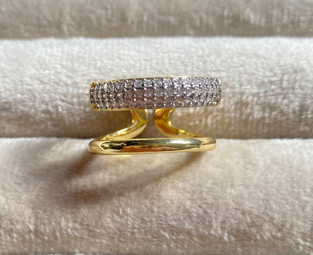 12209 Ring