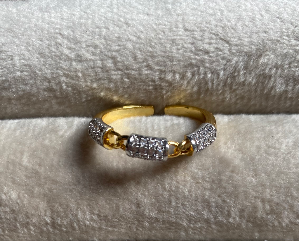 12211 Ring