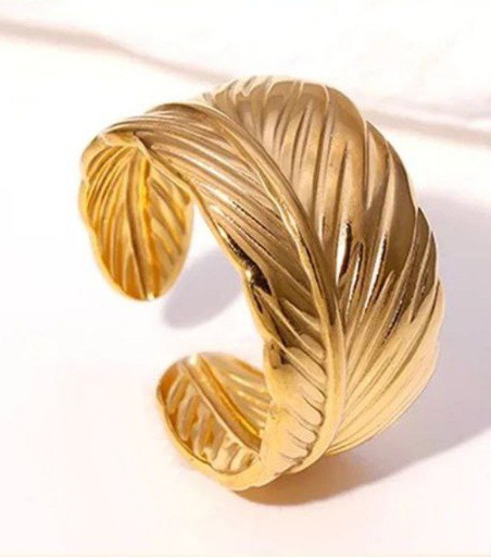 [12111]  Feather Ring